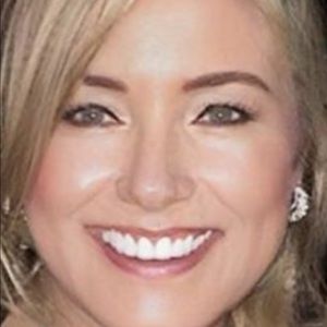 Meet your Posher, Adrienne